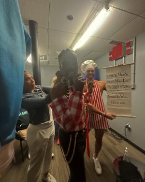 Bruno Carvalho Alcantara Instagram - Can’t Cancel Pride - Backstage 

#pride #pridemonth #brunoalcantara #backstage #funtimes #cantcancelpride