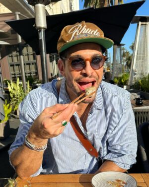 Bruno Carvalho Alcantara Instagram - Life is delicious! 

#weekend #sunny #losangeles #lgbtq #patio #california #brunoalcantara #beachview #delicious
