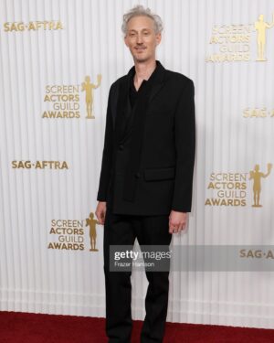Bruno Gouery Instagram - What a dream night in L.A. attending the @sagawards  and winning the award for the Best Ensemble in a drama series with @thewhitelotus 

Thank you so much @maisonvalentino 

It was such a great honor for me wearing your pieces of art.

@pppiccioli 
@yigit 
Olivia Berghauer
Stephanie Chenard

Hair and makeup by talented @patriciamoralesla 

Merci beaucoup from the bottom of my heart to @mindyparis 

@hbo 

Photo @gettyentertainment