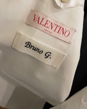 Bruno Gouery Instagram - What a dream night in L.A. attending the @sagawards  and winning the award for the Best Ensemble in a drama series with @thewhitelotus 

Thank you so much @maisonvalentino 

It was such a great honor for me wearing your pieces of art.

@pppiccioli 
@yigit 
Olivia Berghauer
Stephanie Chenard

Hair and makeup by talented @patriciamoralesla 

Merci beaucoup from the bottom of my heart to @mindyparis 

@hbo 

Photo @gettyentertainment