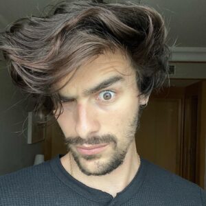 Bruno Montaleone Instagram - Quem não brinca de fazer careta tá vivendo errado. Bom dia