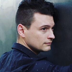 Bryan Dechart Instagram - Have a great week, my friends!
📸 by @jessnursephotography
.
#twitch #stream #streamer #videogames #gamer #gaming #livestream #youtube #games #DetroitBecomeHuman #Connor #BryanDechart #AmeliaRoseBlaire #Traci #QuanticDream #PlayStation #SaveTheFish #PS4 #PS4Pro #dechartgames #connorarmy