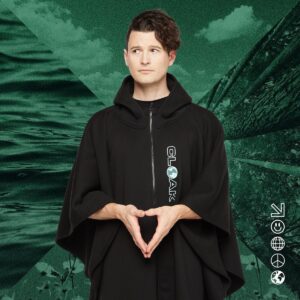 Bryan Dechart Instagram - 🌍 Happy Earth Day! 🌎 

“Love Your Mother” by @cloakbrand is partnering with @charitywater to build a well in Uganda, check out their latest drop!