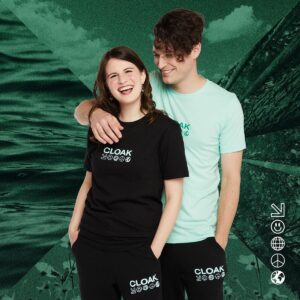Bryan Dechart Instagram - 🌍 Happy Earth Day! 🌎 

“Love Your Mother” by @cloakbrand is partnering with @charitywater to build a well in Uganda, check out their latest drop!