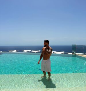 Bryan Dubois Instagram - nice views in south of france
