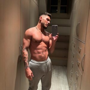 Bryan Dubois Instagram - Frenchy boy 🇫🇷🥖