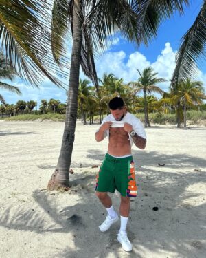 Bryan Dubois Instagram - How it’s meant to be ☀️🏝️