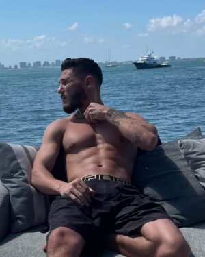 Bryan Dubois Instagram - when in miami 😎