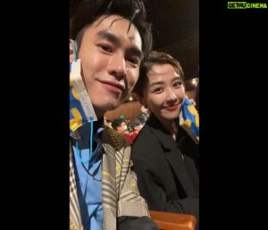 Bryan Shu-Hao Chang Instagram - 邵：「跟你拍照我都沒辦法擺正常的姿勢誒」
我：「….你本來就不太正常😜」

我：「誒，搭檔我們有拍過了嗎？」
霈：「剛剛有拍啊，只是光太曝了，不好看」
我：「….阿那就等於沒拍吼…」

朋友都怪怪的，還好哥哥姊姊又帥又美又正常！
