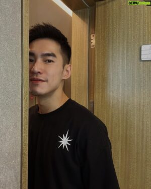 Bryan Shu-Hao Chang Instagram - 真正失去的痛。只有當你愛別人勝過愛自己才能體會！
真正得到的喜悅，也只有當你的努力超過你原本…..
沒有，得到就是得到了，一樣很開心😃

愛人也愛己，有伴沒伴，七夕都要吃個晚餐！