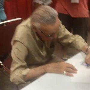 Bryan Singer Instagram - @therealstanlee rare #autograph #xmen #marvel Friend. Miss him.