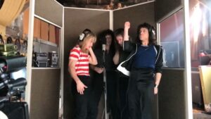 Bryan Singer Instagram - Awesome and spontaneous moment had us laughing :) Thankfully none of the actors or legendary guitars behind them were harmed. Big congratulations to everyone on a great opening weekend! @brianmayforreal #RogerTaylor @officialqueenmusic @ramimalek @joe_mazzello @mrgwilymlee @benhardy1 @lucyboynton1 @therealleech #MikeMyers #AidenGillen #TomHollander #aaronmccusker #TomSiegel @ottmanjohn @aelvishaye
@bohemianrhapsodymovie