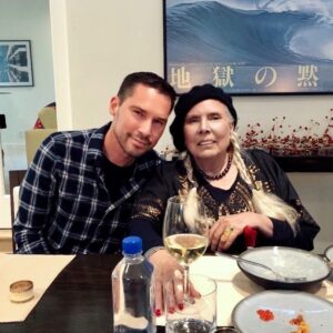 Bryan Singer Instagram - Amazing dinner with #JoniMitchell right before watching #BohemianRhapsody at my place. Thank you @ukladinla