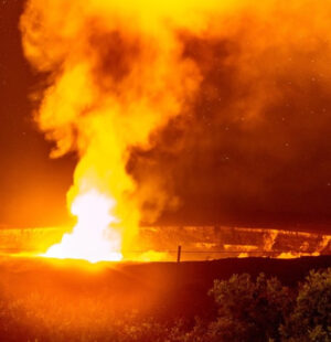 Bryan Singer Instagram - While we are sitting comfortably at #Starbucks #Oahu this is happening around the corner on the #bigisland #Kilaueavolcano #hawaii