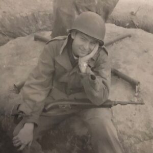 Bryan Singer Instagram - In Florida on #veteransday with @michelle_clunie and our son Dashiell #koreanwar #9thinfantry  #lightning division