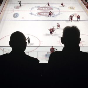 Bryan Singer Instagram - #Canada #Montreal #Hockey #Xmen #DOFP @sirpatstew @ianmckellen #ProfessorCharlesXavier #Magneto