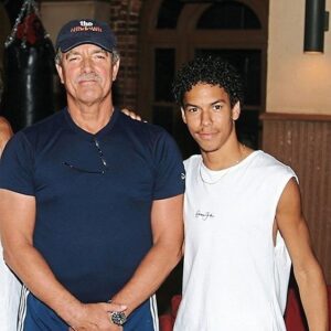 Bryton James Instagram - Thank you forever Mr. Braeden for welcoming me with open arms, and for teaching all of us everyday how to make this art our Own. Happy 40 Years!!!🎉🎉🎉🎉💪🏽💪🏽💪🏽💪🏽 🥊 🥊 ⚽️