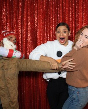Bryton James Instagram - ☃️🎅🏽🎄🎄🎄🎄🎄🎄#YR @youngandrestlesscbs