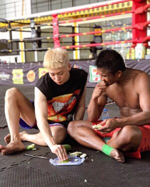Buakaw Banchamek Instagram - 28/5/67🎂🎂🎂🎂🎂🥰