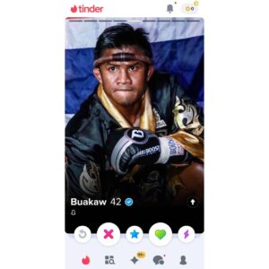 Buakaw Banchamek Instagram - หาคนซ้อมชก ก่อน Match จริง 💪🏻❤️