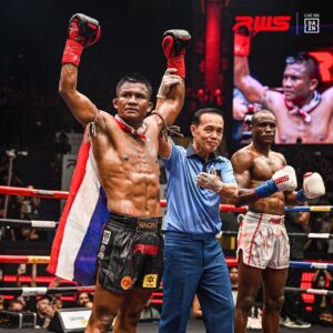 Buakaw Banchamek Instagram - 💪🏼🙏❤️ตำนานที่ยังไห้คุณได้ดูการต่อสู้💪🏼❤️🙏