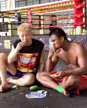 Buakaw Banchamek Instagram - 28/5/67🎂🎂🎂🎂🎂🥰