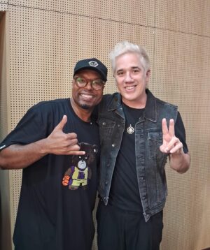 Buchecha Instagram - Tanta gente bacana reunida, com vontade de abraçar e vibrar de coração pra coração,tantas músicas boas de todos os segmentos ,tantos sonhos se realizando e tantos que ja se realizaram !
E mais uma vez eu faço parte de uma celebração do RIR 2024 , nos vemos dia 21 no espaço favela pra levar o nosso funk ao lugar onde sempre merece estar ,gratidão a vocês meu povo , TODA HONRA E GLÓRIA SEJA DADA A DEUS 👏🏾👏🏾👏🏾👏🏾👏🏾🙌🏾🙌🏾🙏🏾🙏🏾🙏🏾