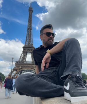 Bülent Emrah Parlak Instagram - 🦡 Bize her yer Şanzelize