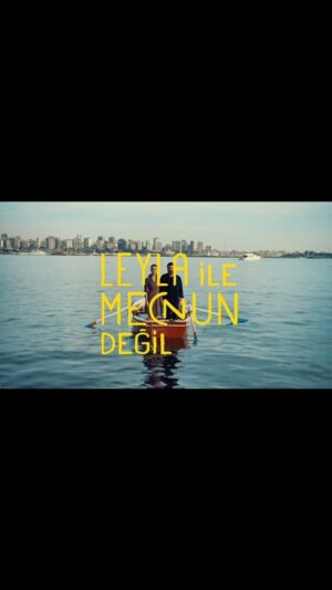 Bülent Emrah Parlak Instagram - Leyla ile Mecnun Değil Nisan Oyun Takvimi 👫🏻 
2 Nisan Nişantaşı Komedi Kulüp
19 Nisan Bodrum 
21 Nisan Çorum 
24 Nisan Tekirdağ
26 Nisan Büyükçekmece 
Videographer🎥: @coskunturgut
