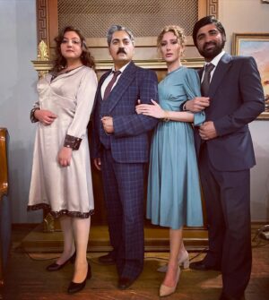 Bülent Polat Instagram - Tiyatro, film ve dizilerde oynamak içim deneyimli oyuncu kadrosu. Ekip ruhunu yakalamış hazır ekip. Sıcak aile komedisinden, mahalle hikayesine kadar geniş bir dramatik aksa uygun oyuncular. Buyurun size @irmakaydinofficial @polenemre @_sahinvurall ☺️🥰🧿🧿☘️❤️