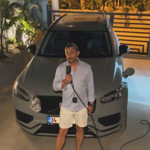 Bülent Şakrak Instagram - Çook kaliteli bir tatil oluyor.. 😎🧿😎