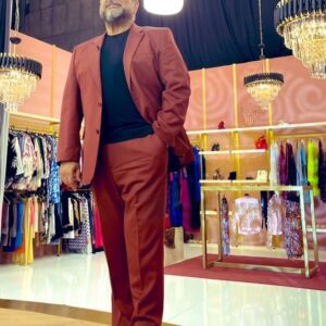 Bülent Serttaş Instagram - 10 Temmuz pazartesi saat 16:00’da @tv8  ekranlarında “işte gelin işte kaynana”başlıyor. @gulsahsaracoglu @lerzanmutlu ve I’m. Rabbim şansımızı bahtımızı yolumuzu Açık etsin. Raitingimizi bol eylesin. @talyaproduksiyon @aslihanaltindag @sariramazan77 @ecesamli @dilekdagcioglu @ebru_erkal_kip @daffari_official @1.aysunsirlan