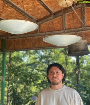 Burak Aksak Instagram - teraziniz şaşmasın! dengede kalabilmek için yapılacaklar listesi 
🦮🌳📚📝😷