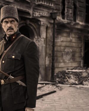 Burak Hakkı Instagram - On Cinemas 23 December 2021 

#smirnimouagapimeni #tanweerproductions
@tanweergreece @smirnimouagapimeni @tanweer_productions