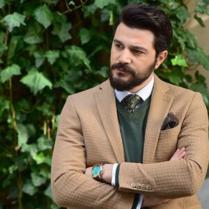 Burak Sevinç Instagram - Merak konusu; birlikte miyiz ki? 🤔 😉 📸 @aydancinar 🙏😘