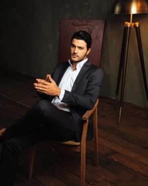 Burak Sevinç Instagram - Keyifli bir günden güzel bir kare😉 ( bence güzel yani☺️) Eline gözüne sağlık kardeşim 📸 @erenyigit