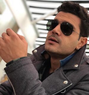 Burak Sevinç Instagram - 😯 ☺️