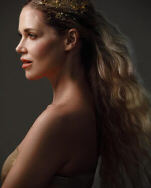 Byrdie Bell Instagram - More gold 
:
:
:
Photography @ale_poveda //// Hair @marcosd1az