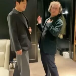Byun Young-joo Instagram - 약속을 지키신 감독님. 영화 소냔들