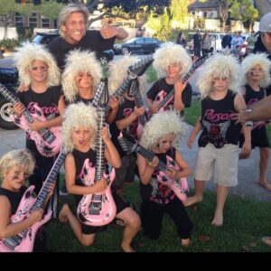 C.C. DeVille Instagram - A day off from tour 
A little shot from Vallon and is friends performing as the “gang of CC’s” it was amazing to see so many of me !! Lol #flashback