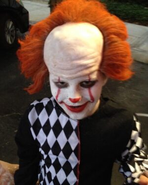 C.C. DeVille Instagram - This is "Pennywise"
I guess that makes me
"Pound foolish"
Happy Halloween !!