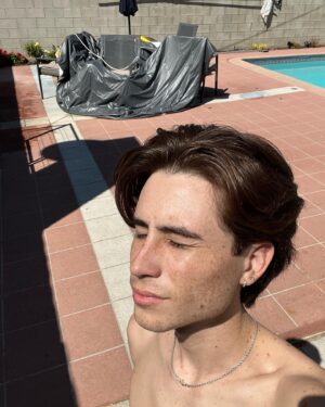 Caden Conrique Instagram - Extra sunny 🌞 
-
Tag a friend