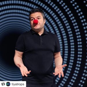 Çağlar Çorumlu Instagram - @tiyatrops ・・・
Bu akşam başlıyoruz, heyecanlıyız💫 #tiyatrops #yorguncumlelergunlugu