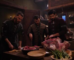 Çağrı Şensoy Instagram - Yaptık bir şeyler … :) #Menü Bu akşam 20:00’de @atvturkiye’de
@kurulusdizisi