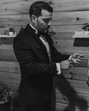 Çağrı Şensoy Instagram - Buralar biraz dolacak.
@hakanakmanwedding 
@noneedname.store