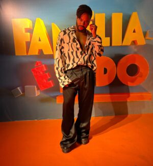 Caio Giovani Instagram - Look estreia !!!
