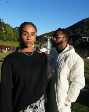 Caio Giovani Instagram - A cada momento vivendo um amor puro. Vendo no outro um porto seguro.  Hoje comemoramos um dia, com a certeza de um belo futuro

Por nós

#amorpreto #blackcouples #casalpreto #afeto