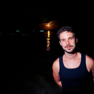 Caíque Nogueira Instagram - alô, paraíso Alagoas, do réveillon, dos corais e da culinária de frutos do mar que a gente ama, foi lindo 🤍 @governodealagoas *publicidade