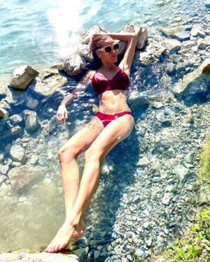 Cait Alexander Instagram - Nature is the most precious luxury we will never own. 💚💙
#hotsprings #natural #grateful #peace #happiness #2021