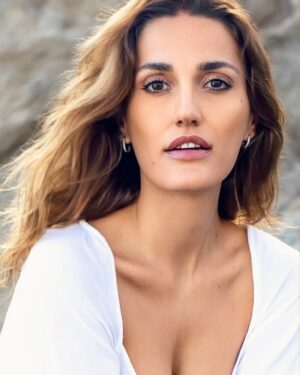 Cait Alexander Instagram - Everything is Free Falling….. into place @alisaschulz @thedrivenagency @peggilepage_models @bmg.models #free #happy